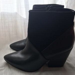 Vince camuto booties